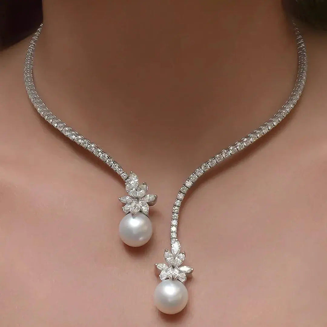 Elegante en stralende collier met sterling zilveren parels